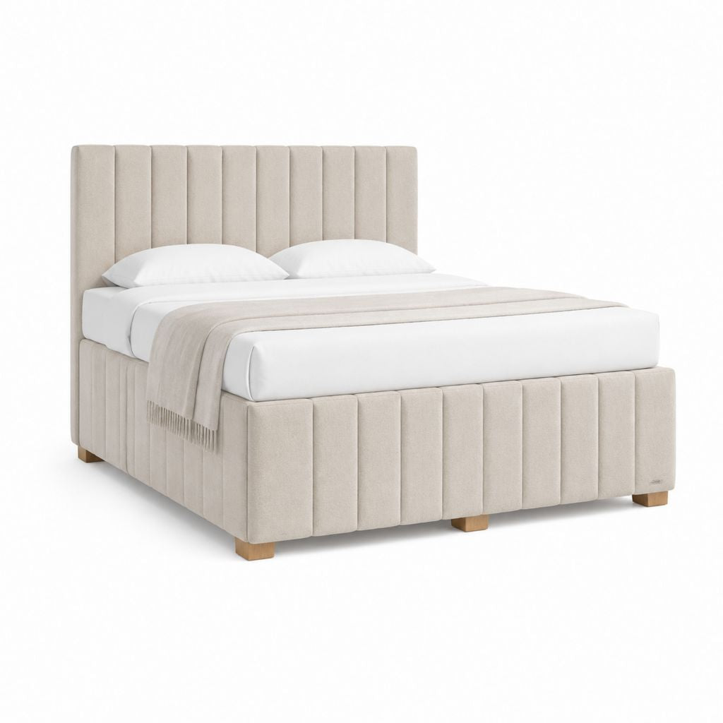 Lit double capitonné beige en polyester avec sommier 160 x 200 cm 175 x 215 x 125 cm